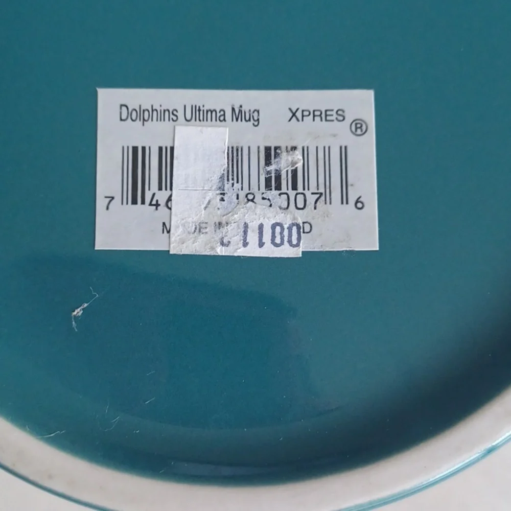 NFL Miami Dolphins Vintage 3D Sculpted Ultima 16 Oz Coffee Mug - Picture 12 of 13